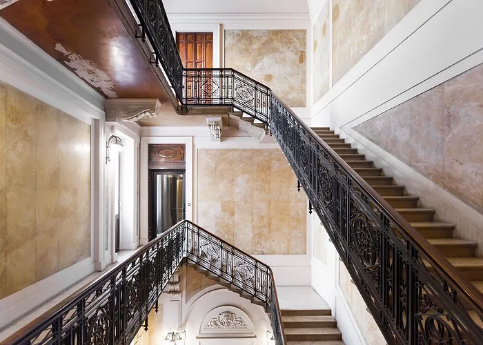 Easyhomes-Duomo Suites & Apartments